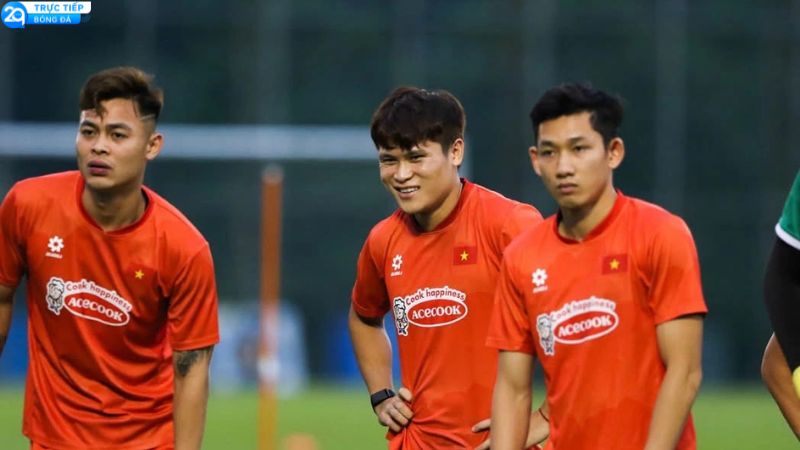 hai-long-quyet-chien-malaysia-1
